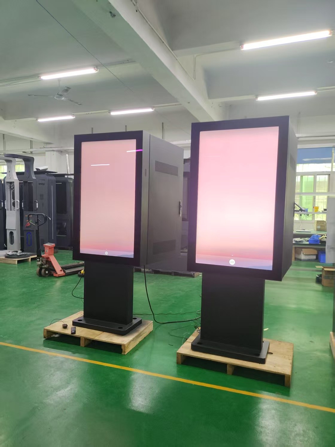 4K 43inch на отворено киоск видео плеер IP66 водоотпорен